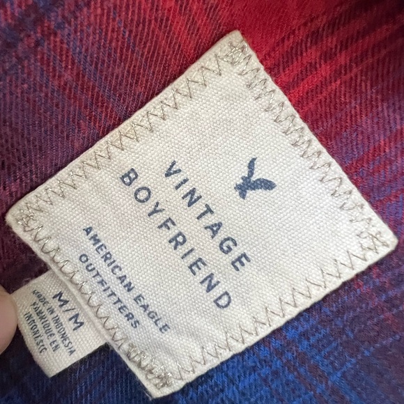 American Eagle blue and pink button down medium - Picture 2 of 2